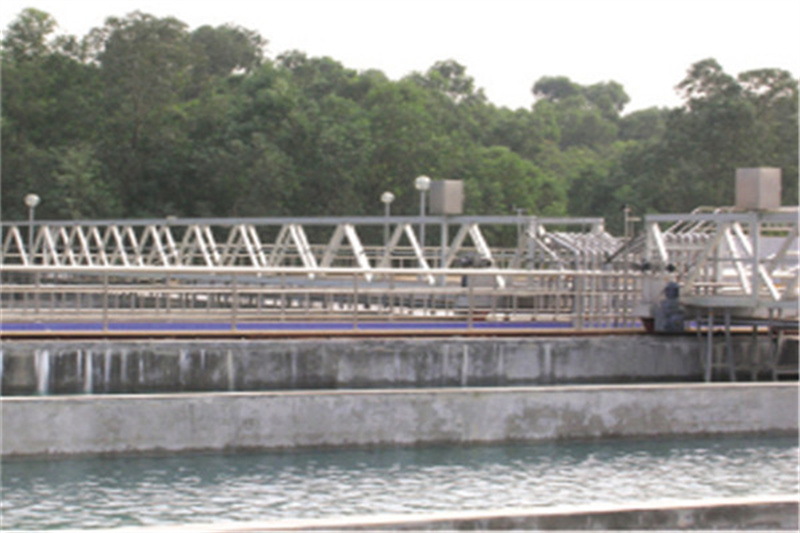 桁车式虹吸泥机