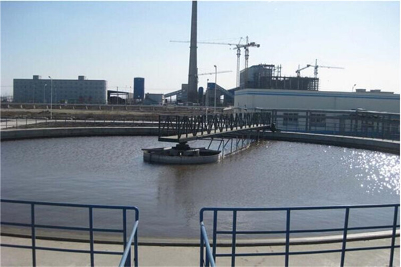 中心传动刮泥机